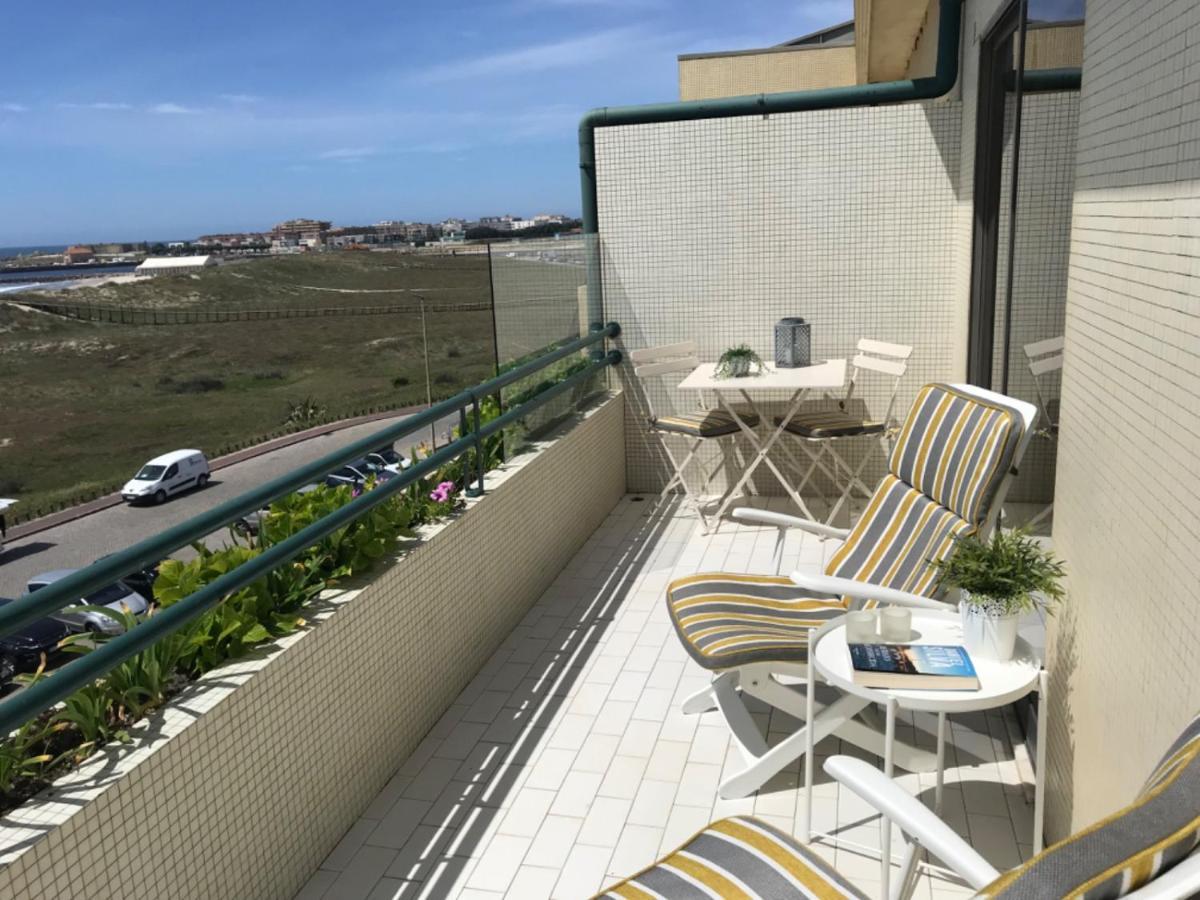 Beachfront Apartment With Sea View Azurara Εξωτερικό φωτογραφία