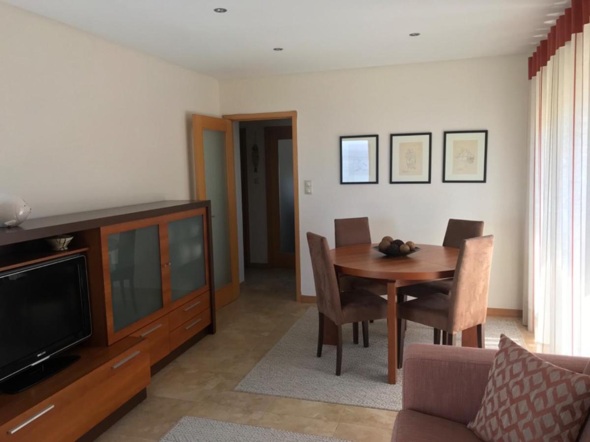 Beachfront Apartment With Sea View Azurara Εξωτερικό φωτογραφία